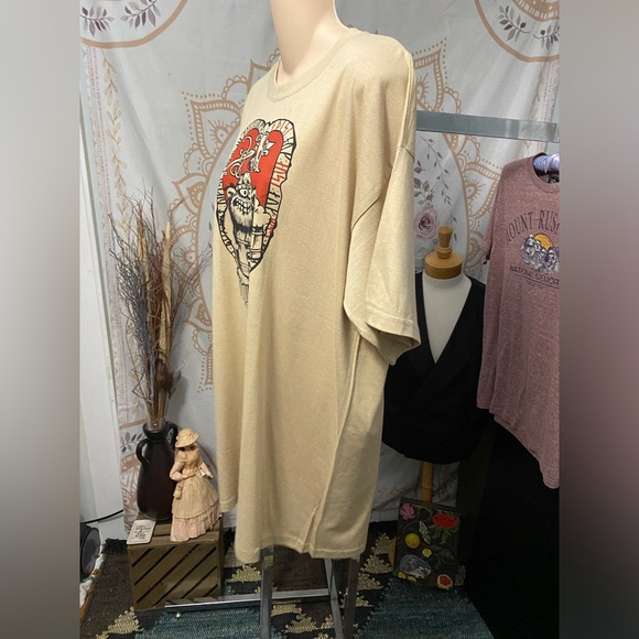 EUC Rare B & C Viking Estland 2 XL Tan T-shirt - Picture 5 of 6